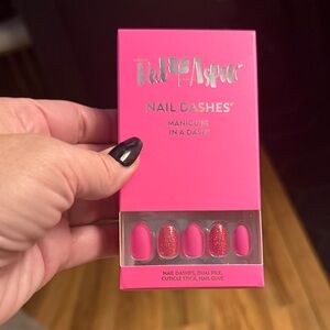 Red Aspen Pink Nail Dashes